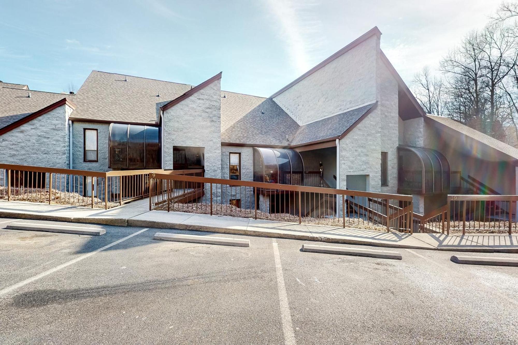 Apartamento Eagles Nest Escape Gatlinburg Exterior foto