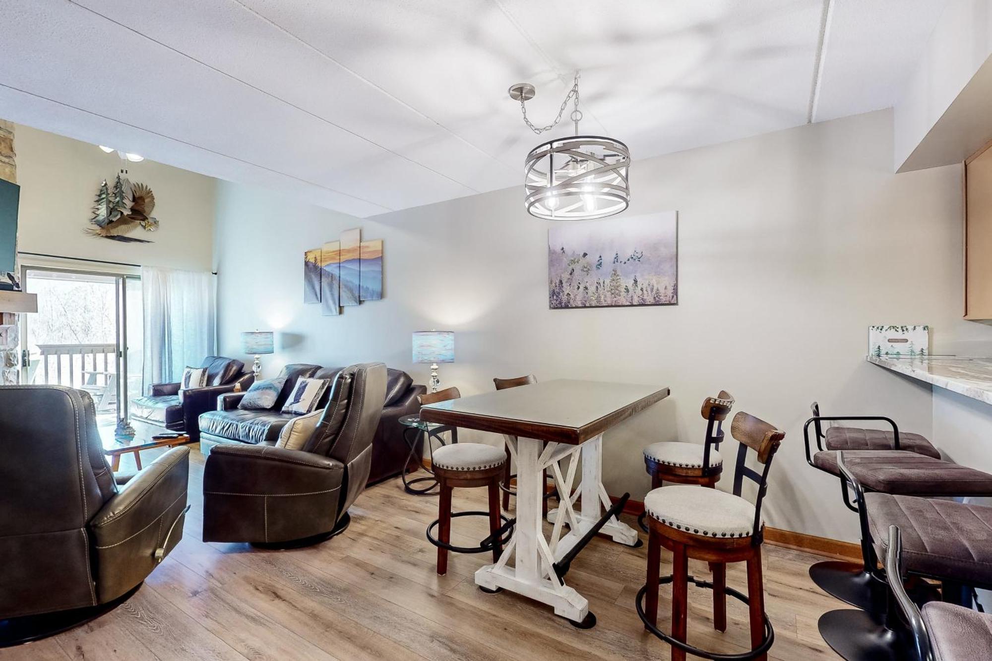 Apartamento Eagles Nest Escape Gatlinburg Exterior foto